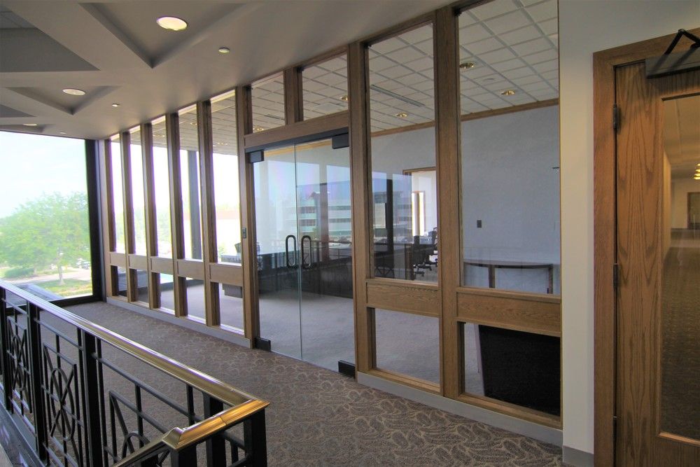 Magnavox Way Corporate Center: 1700 Magnavox Way, Fort Wayne, IN 46804